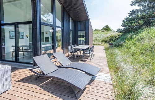 Henne Strand House | 6 person holiday home in Henne