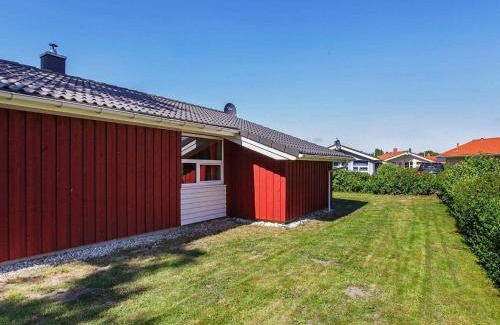 Lensterstrand House | 6 person holiday home in GROEMITZ