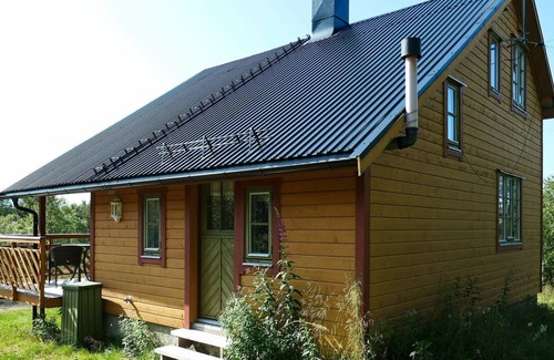 Hadsel House | 6 person holiday home in Hennes