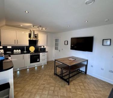 Fort William Apartment | 6 Sheraton Apartments