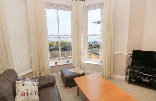 Tenby Apartment | 6 South Beach Court