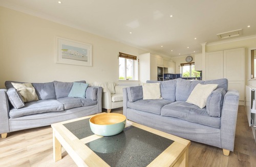 Bigbury-on-Sea Cottage | 6 TARIFA, family friendly, country holiday cottage in Bigbury-On-Sea