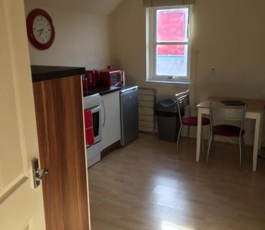 Forres Apartment | 6 Varis Apartments