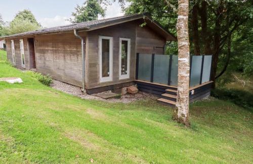 Looe House | 6 Water's Edge