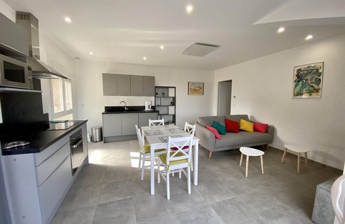 Roquefort-des-Corbieres House | 60 m² House ∙ 2 bedrooms ∙ 4 guests