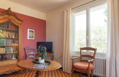 Saint-Roman-de-Malegarde House | 60 m² Farmhouse ∙ 2 bedrooms ∙ 4 guests