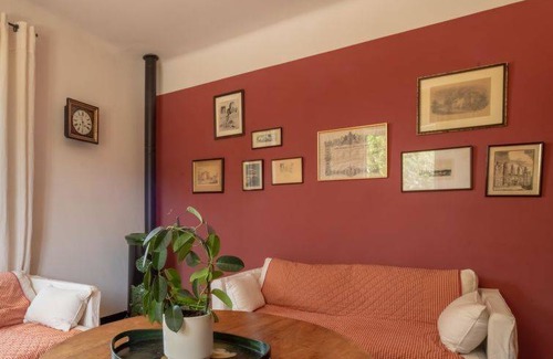 Saint-Roman-de-Malegarde House | 60 m² Farmhouse ∙ 2 bedrooms ∙ 4 guests