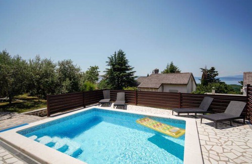 Njivice Apartment | 60 m² Apartment ∙ 2 bedrooms ∙ 6 guests