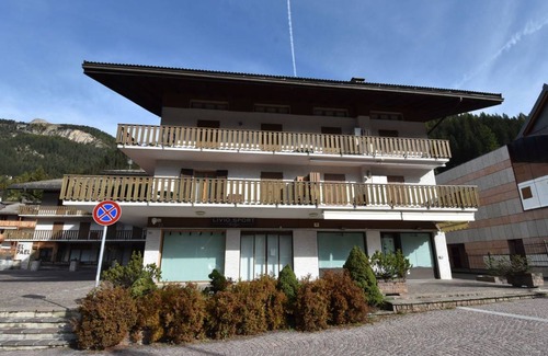 Canazei Apartment | 60 m² Apartment ∙ 2 bedrooms ∙ 4 guests