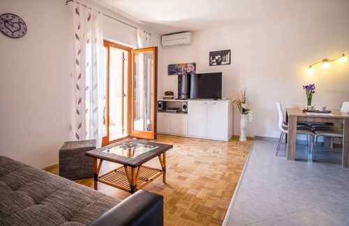 Krk Apartment | 60 m² Apartment ∙ 2 bedrooms ∙ 4 guests