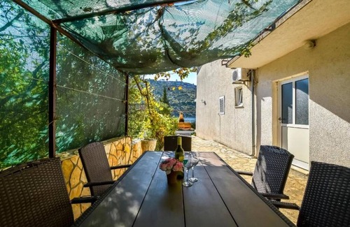 Podglavica Apartment | 60 m² Apartment ∙ 2 bedrooms ∙ 5 guests