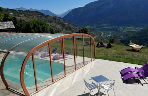 Chateauroux-les-Alpes Apartment | 60 m² Apartment ∙ 3 bedrooms ∙ 6 guests