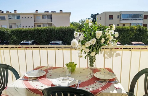 Six-Fours-les-Plages Apartment | 60 m² Apartment ∙ 2 bedrooms ∙ 4 guests