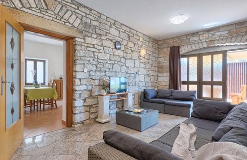 Vosteni House | 60 m² House ∙ 2 bedrooms ∙ 4 guests