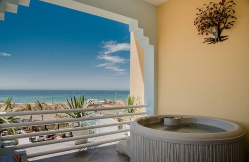 Playas de Rosarito Apartment | 60 % monthly PENTHOUSE w/JACUZZI PANORAMIC OCEAN VIEWS