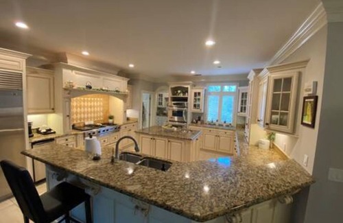 Upatoi House | 6000 sq ft home with Private Pool and Hot Tub, Sleeps 16 - 13 Acres