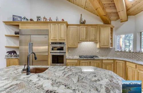 Galena Forest Estates House | 6000 sqft Pine House with indoor swimming pool