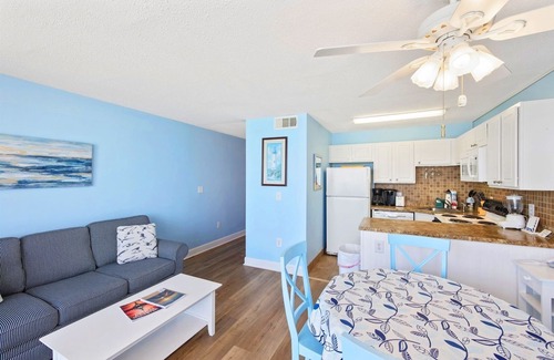 Wilmington Beach Condo | 604 Peaceful View by Atlantic Towers