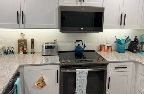Siesta Key Condo | 6057 EPW Enjoy Tranquil Waterfront Relaxation