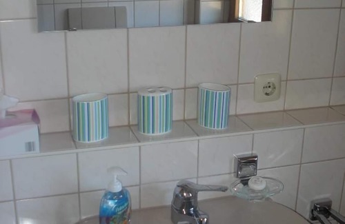 Honigsgrub Apartment | 60qm große Ferienwohnung für bis zu 4 Personen mit eigenem Balkon