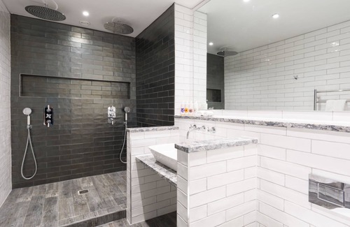 Durham Hotel | 61 Durham