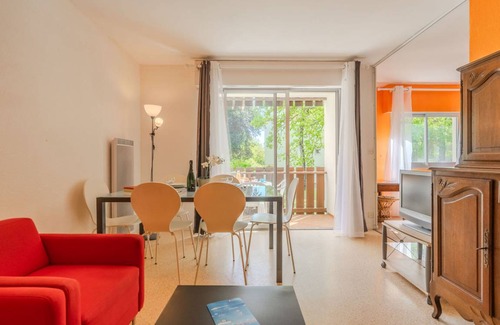 Saint-Georges-de-Didonne House | 61 m² House ∙ 2 bedrooms ∙ 4 guests