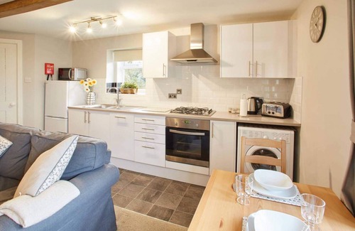 Flockton House | 61 m² House ∙ 2 bedrooms ∙ 4 guests