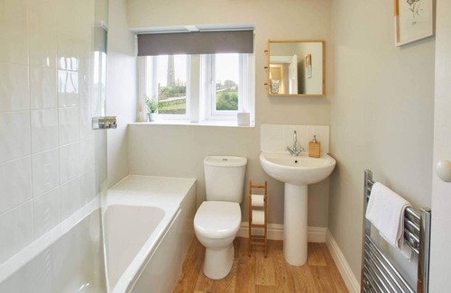 Flockton House | 61 m² House ∙ 2 bedrooms ∙ 4 guests