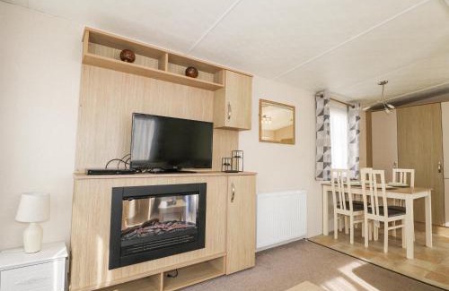 Bognor Regis House | 610 Caravan