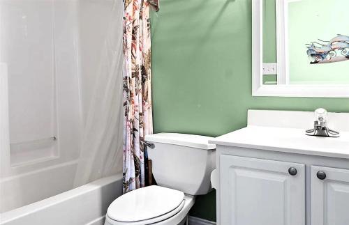 Surfside Beach House | 611A North Ocean Boulevard