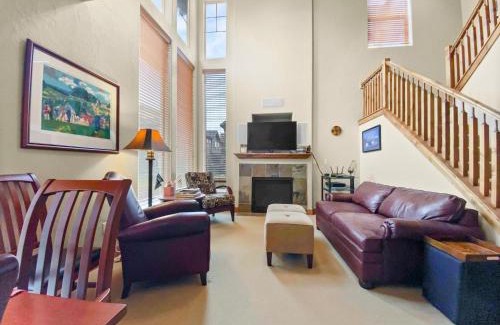 Kimball Junction House | 6180 Foxpoint Townhouse by SkyRun Park City