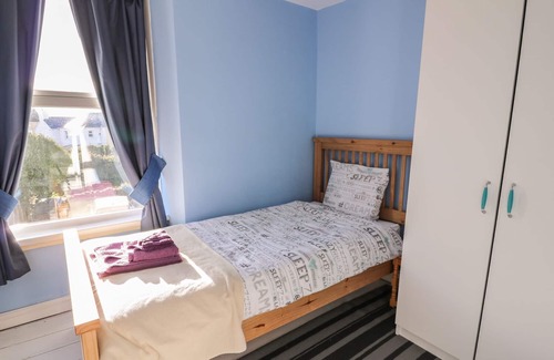 Pembrey Cottage | 62 DANLAN ROAD, pet friendly, country holiday cottage in Pembrey