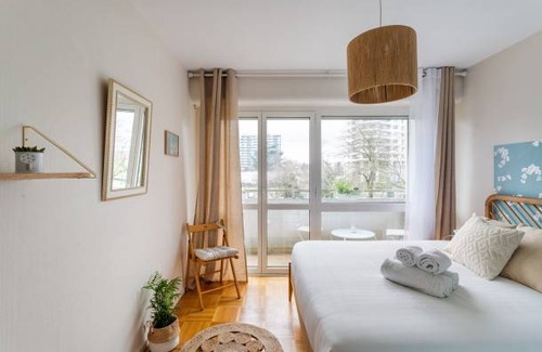 Bourg-l'Eveque Apartment | 62 m² Apartment ∙ 2 bedrooms ∙ 3 guests