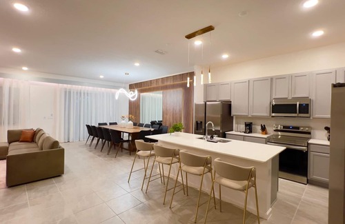 Florida Central Atlantic Coast Villa | 6277 SK-🥇Gorgeous 12 bed/11.5 bath - Paradiso Grande