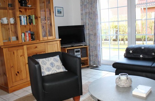 Neßmersiel House | 63 m² House ∙ 3 bedrooms ∙ 5 guests