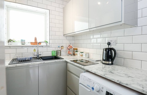 Corton Cottage | 63 The Waterside Holiday Park
