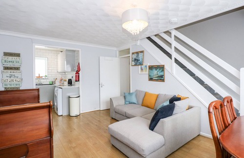Corton Cottage | 63 The Waterside Holiday Park