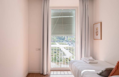 Doctor Barraquer-Grupo Renfe-Policlinico Apartment | 64 m² Apartment ∙ 3 bedrooms ∙ 7 guests