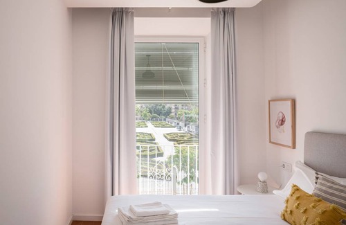 Doctor Barraquer-Grupo Renfe-Policlinico Apartment | 64 m² Apartment ∙ 3 bedrooms ∙ 7 guests