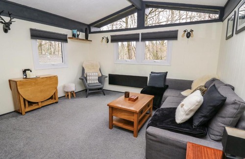 Cenarth House | 64 Penlan Holiday Park