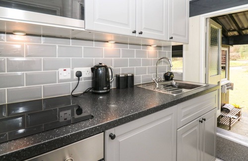 Cenarth Cottage | 64 Penlan Holiday Park