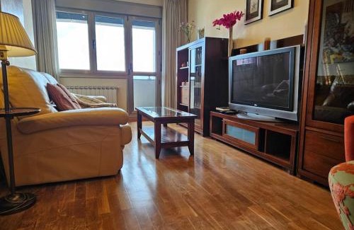 La Corredoria y Ventanielles Apartment | 640A Apartamento Laura
