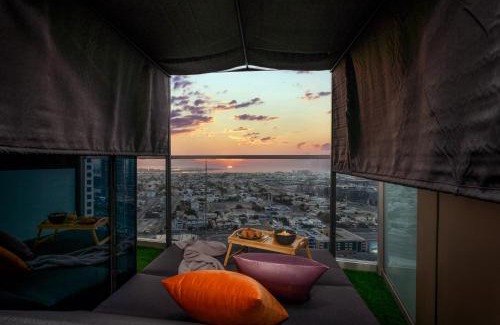 Downtown Dubai Apartment | 64th floor rooftop pool offering amazing Burj Khalifa views, 2BR apartment in Paramount Hotel Midtown