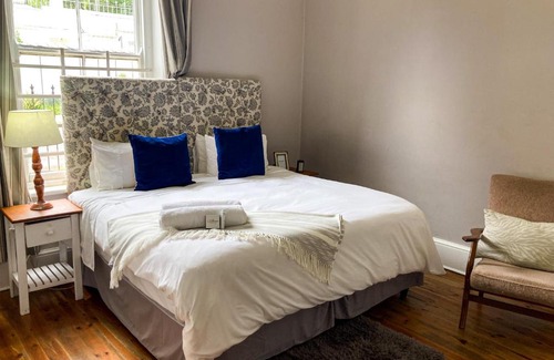 Grahamstown House | 65 Hill Street