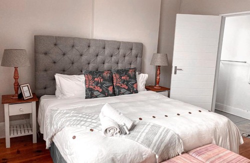Grahamstown House | 65 Hill Street
