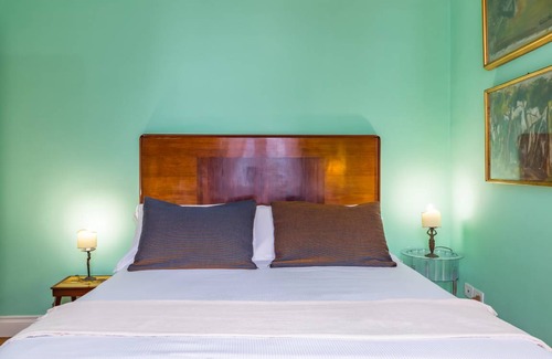 Naples City Centre Apartment | 65 m² Apartment ∙ 1 bedroom ∙ 4 guests