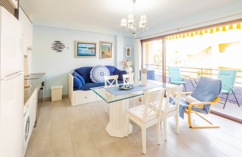 Torremolinos Apartment | 65 m² Apartment ∙ 2 bedrooms ∙ 4 guests