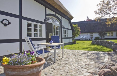 Neuendorf Apartment | 65 m² Apartment ∙ 1 bedroom ∙ 2 guests