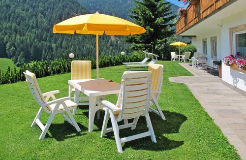 Santa Cristina Val Gardena Apartment | 65 m² Apartment ∙ 2 bedrooms ∙ 4 guests