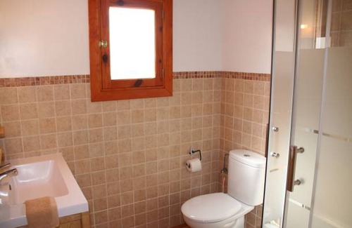 Cala Santany Ski Chalet | 65 m² Chalet ∙ 2 bedrooms ∙ 4 guests